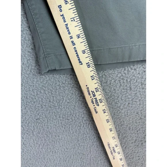 Bonobos Shorts Mens 33 Gray Slim 9 Inch Chino Stretch Casual Classic Summer Mens - Picture 3 of 11